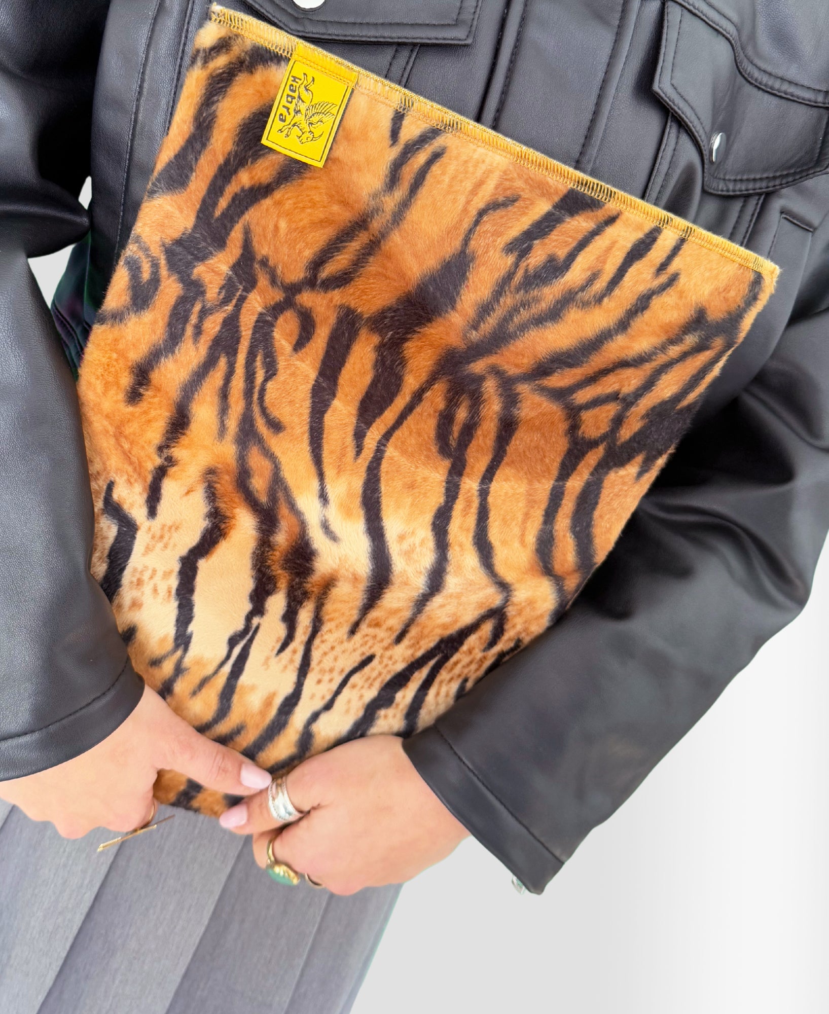 Funda Cleo