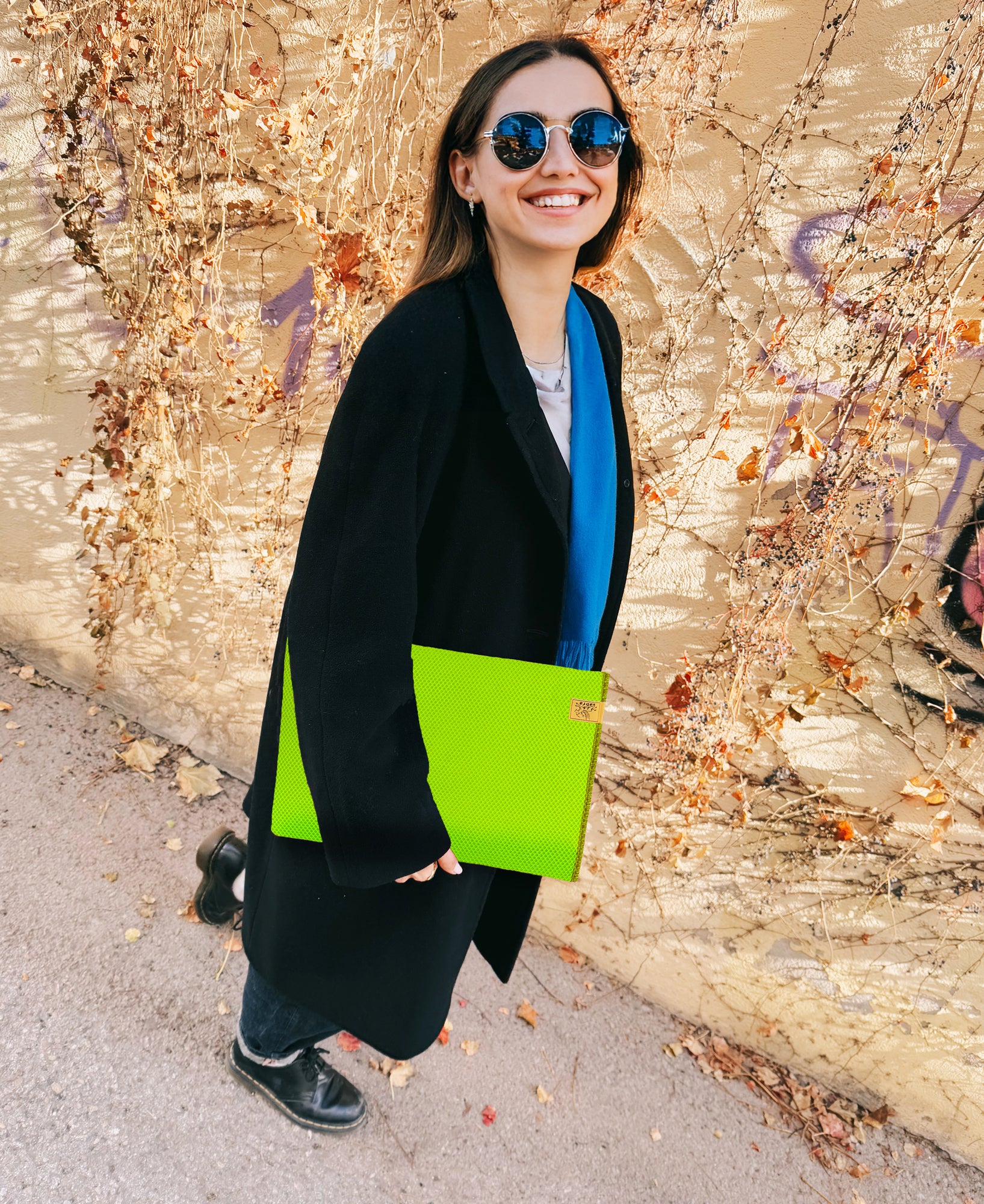 Funda Neon